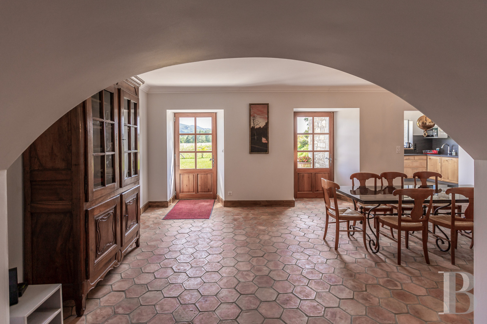En Ardèche, à Saint-Alban-Auriolles, une ancienne ferme du 17e siècle à l’ombre d’un château - photo  n°4